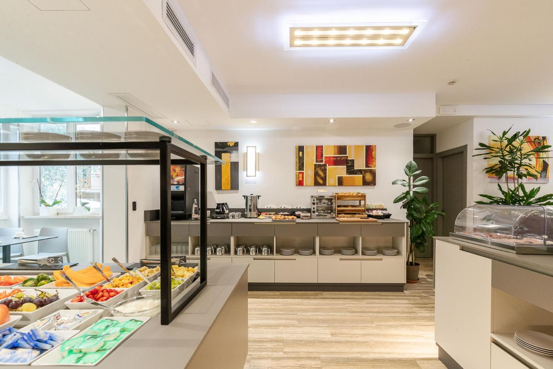 Hotel Garni Ischia Malcesine Bagian luar foto