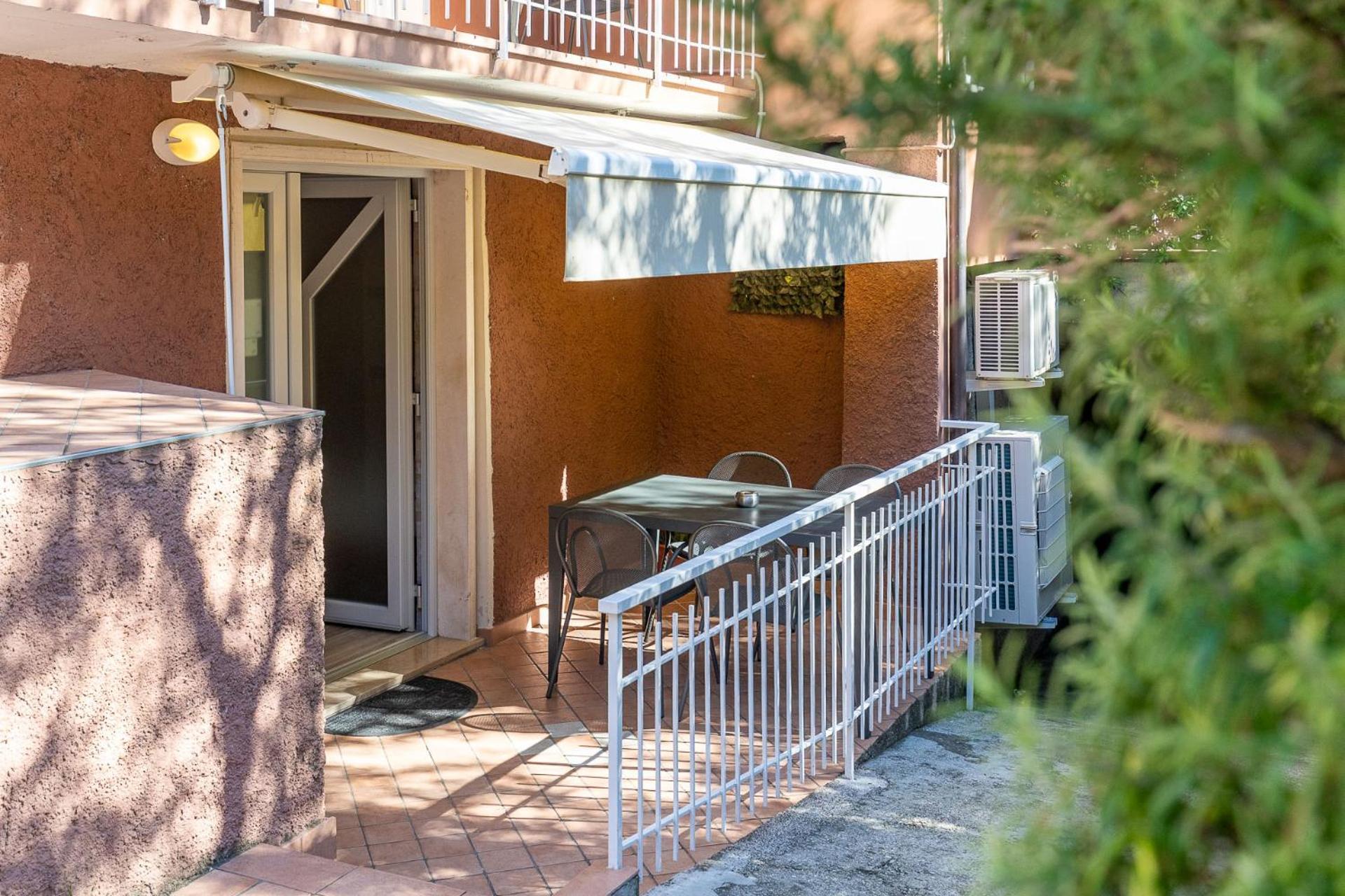 Hotel Garni Ischia Malcesine Bagian luar foto